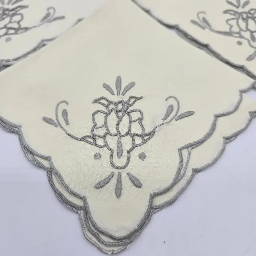 Vintage Embroidered Table Napkins Grandmacore Cottagecore Tea Party Ivory